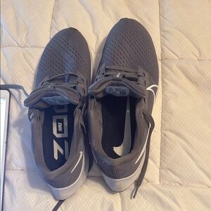 Nike Gray Athletic Sneakers with Modern Design